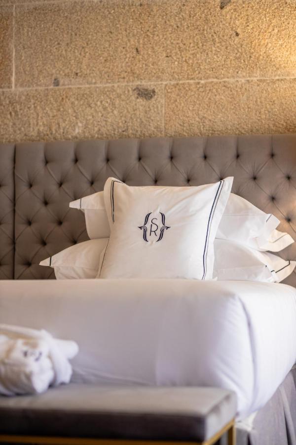 Solar Do Requeijo By Luna Hotels & Resorts Аркос де Валдевез Екстериор снимка A monogram on a pillow